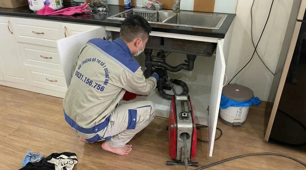 Thông tắc chậu rửa nhà bếp tại Quảng Ninh