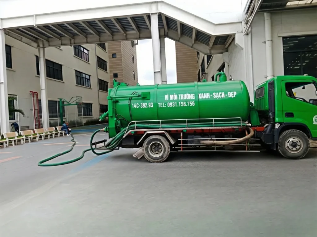 Đội xe hút bể phốt Môi Trường Đô Thị Số 1 tại Hạ Long 24/7